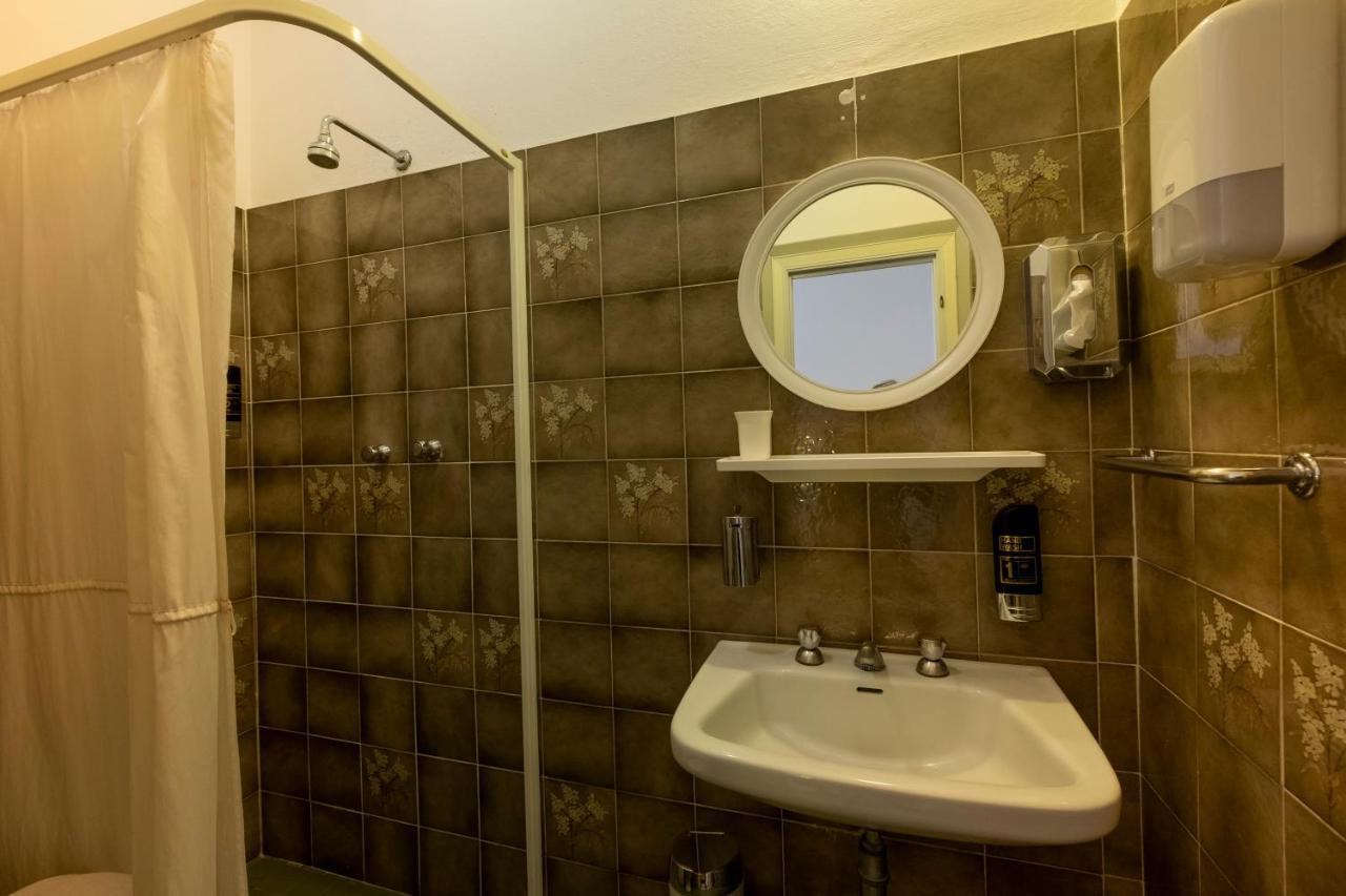 Hotel Giumer リミニ エクステリア 写真